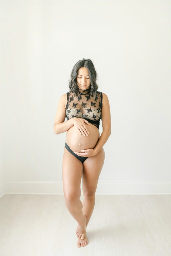 Alpharetta Georgia Maternity Boudoir Photographer